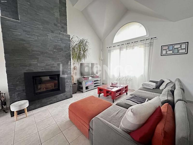 Maison - 160 m² - 7 pièces