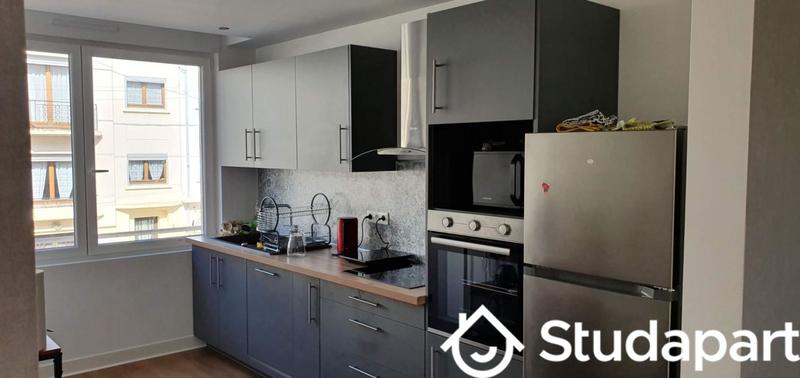 Chambre - 13 m² - 1 pièce