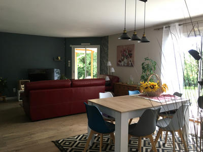 Maison - 102 m² - 4 pièces