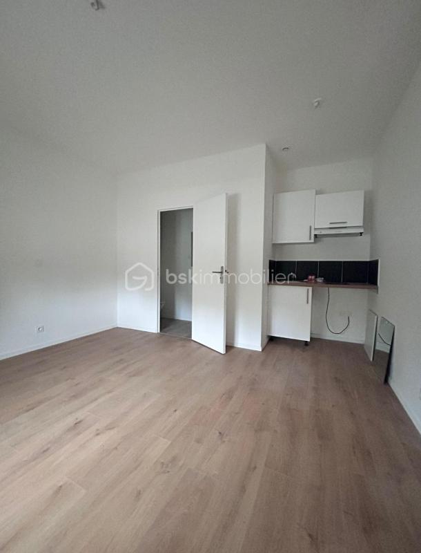 Immeuble - 209 m² - 12 pièces