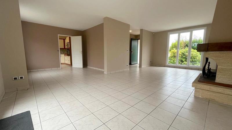 Maison - 140 m² - 6 pièces