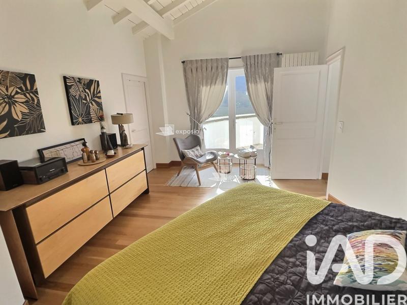 Maison de maîtres - 470 m² - 14 pièces