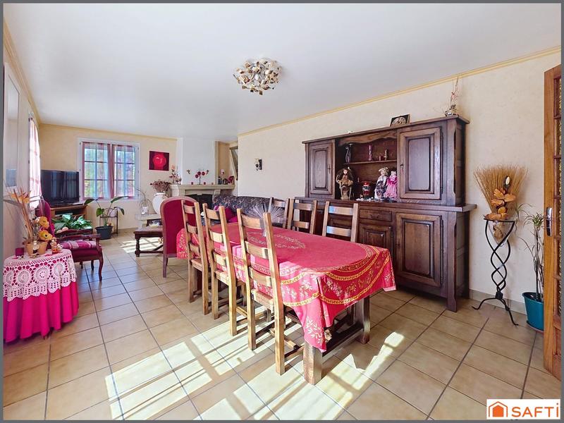 Maison - 98 m² - 4 pièces