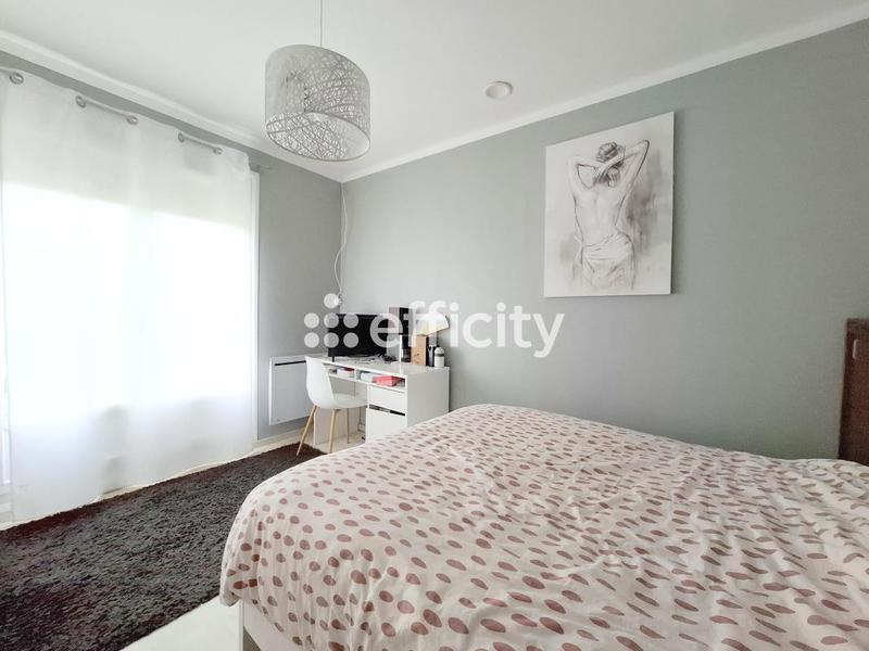 Maison - 86 m² - 4 pièces