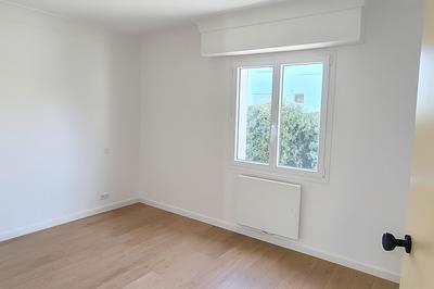Appartement - 110 m² - 4 pièces