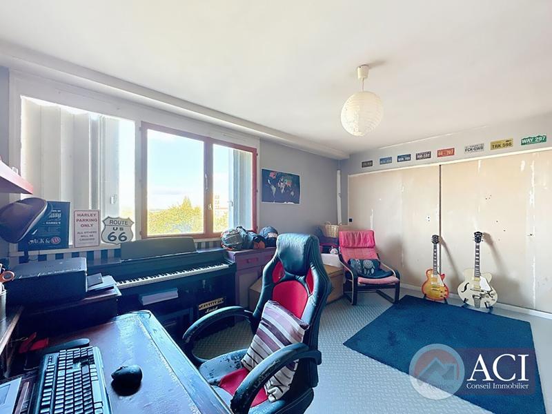 Appartement - 82 m² - 4 pièces