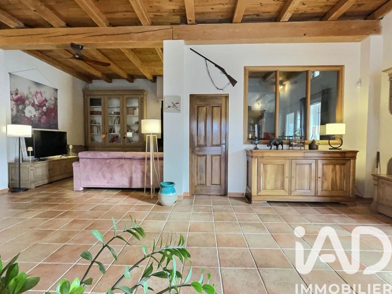 Maison - 185 m² - 6 pièces