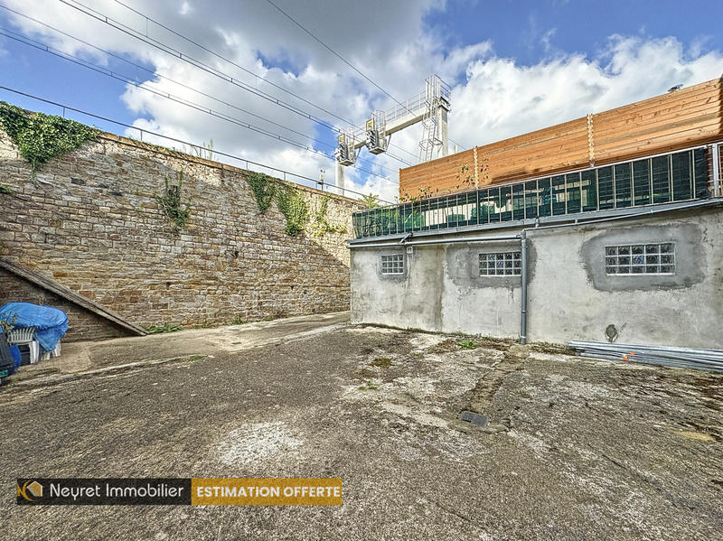 Appartement - 86 m² - 4 pièces