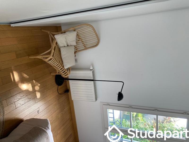 Chambre - 12 m² - 1 pièce