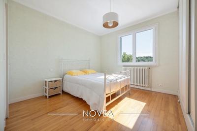 Maison - 144 m² - 6 pièces