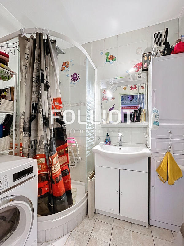 Appartement - 99 m² - 6 pièces