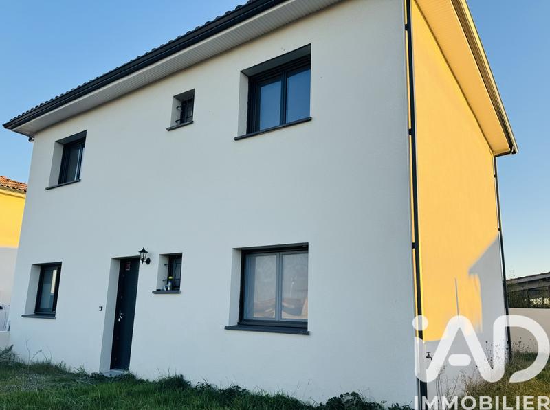 Maison - 125 m² - 5 pièces