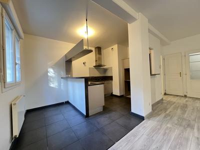 Appartement - 88 m² - 4 pièces