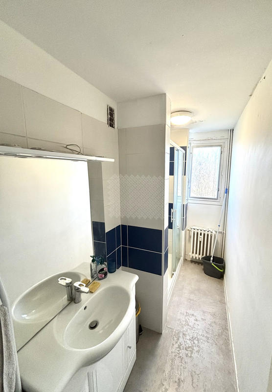 Appartement - 75 m² - 5 pièces