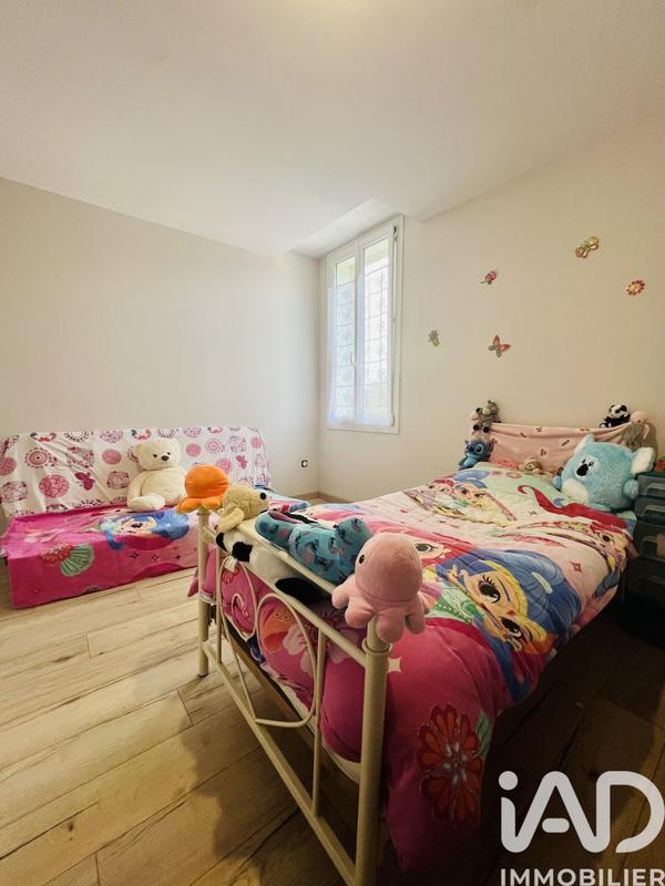 Maison - 180 m² - 5 pièces