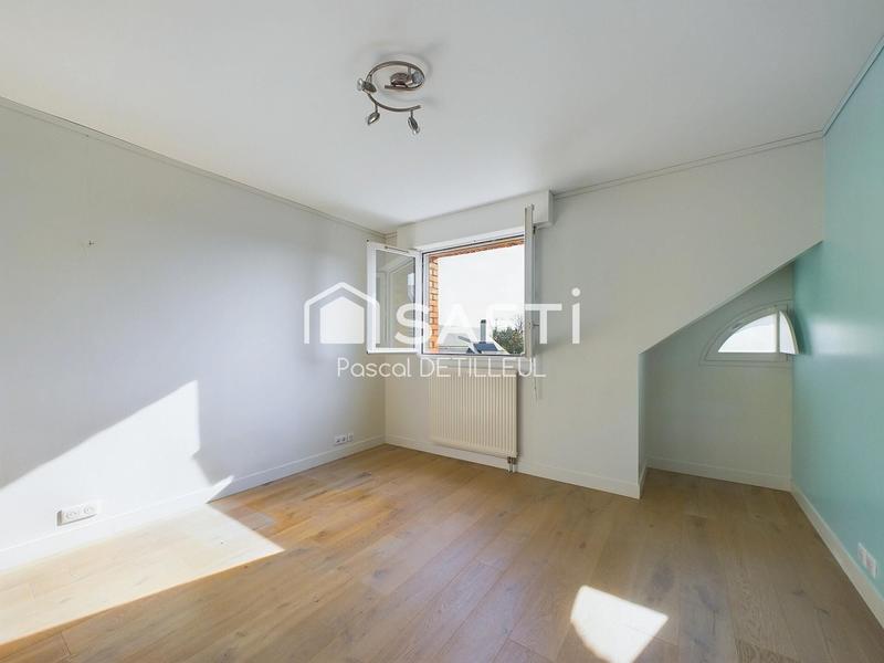 Maison - 193 m² - 7 pièces