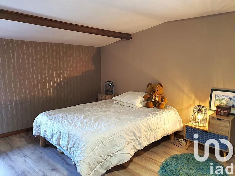 Maison - 250 m² - 7 pièces