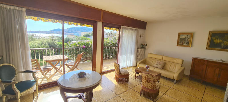 Villa - 205 m² - 9 pièces