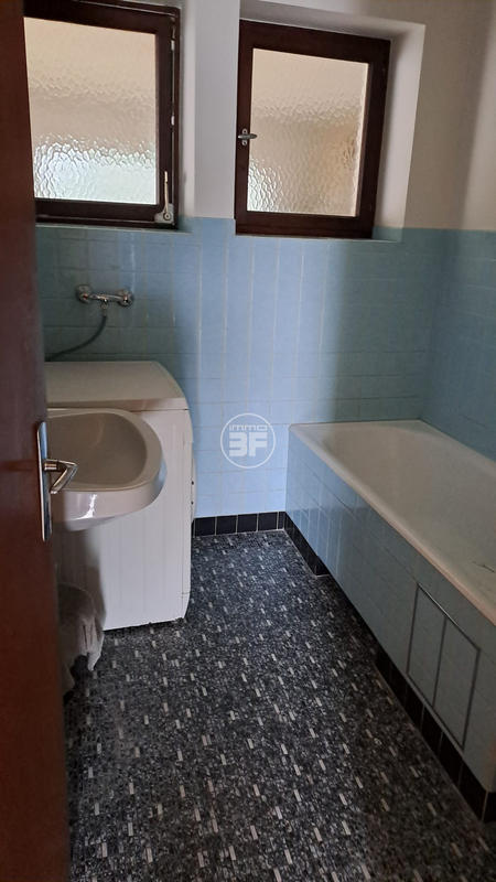 Maison - 168 m² - 7 pièces