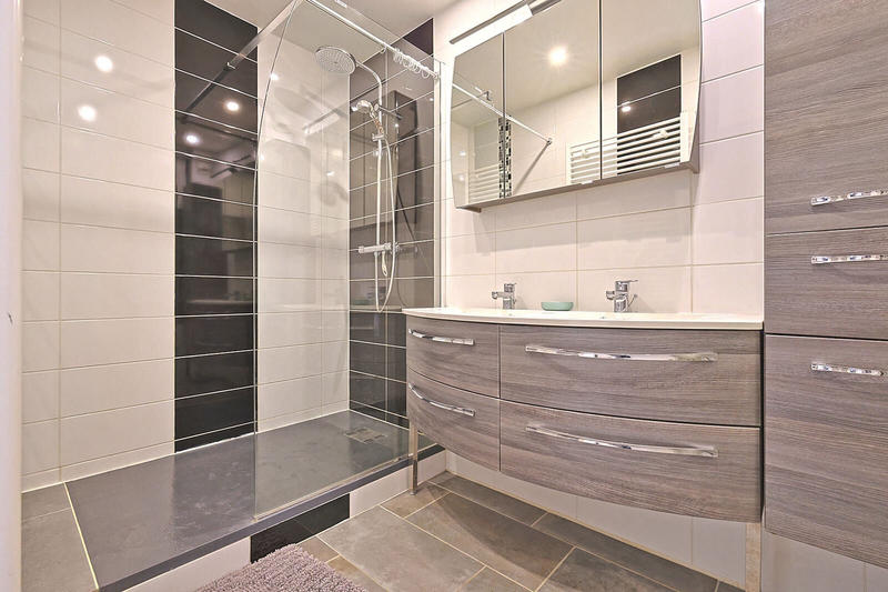 Appartement - 83 m² - 4 pièces