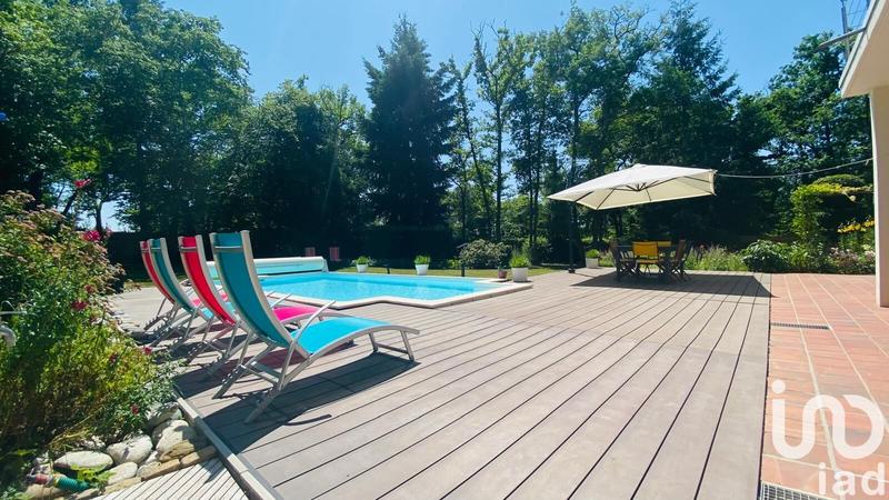 Maison de maîtres - 217 m² - 8 pièces