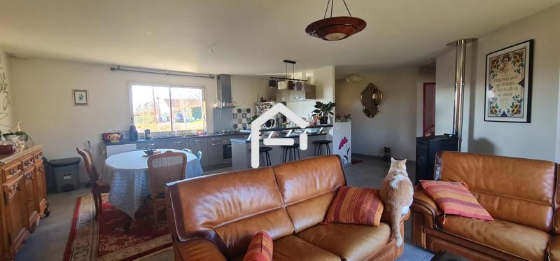 Maison - 104 m² - 5 pièces