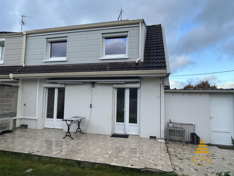 Maison - 85 m² - 4 pièces