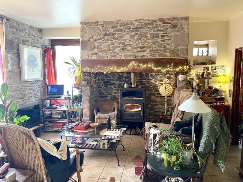 Maison en pierre - 125 m² - 5 pièces