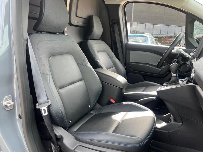 Nissan Townstar Fourgon Electrique Ev L1 45kwh Chargeur 22kw n-Connecta