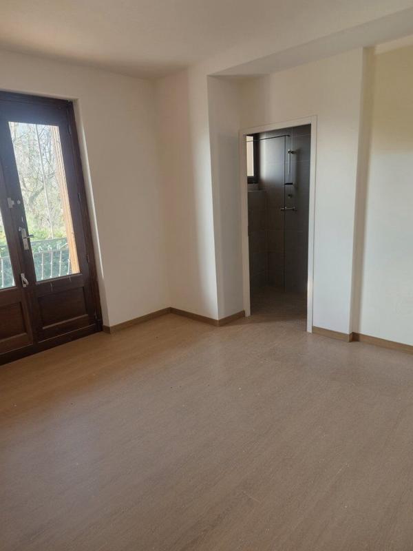 Appartement - 70 m² - 5 pièces