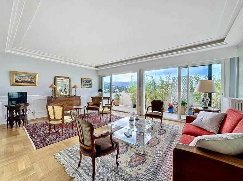 Appartement - 124 m² - 5 pièces