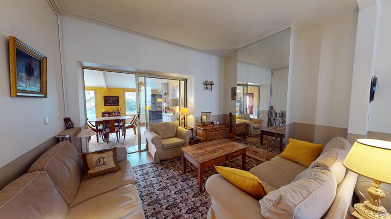 Maison - 191 m² - 7 pièces