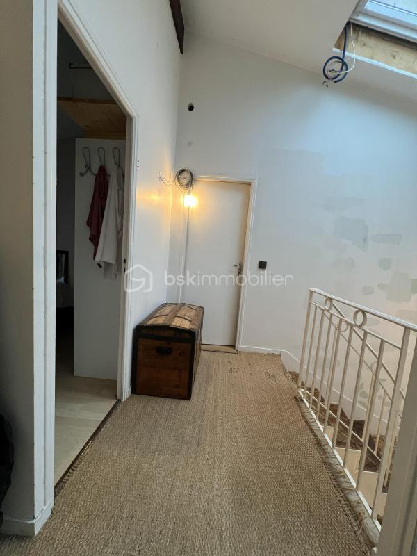 Maison traditionnelle - 105 m² - 5 pièces