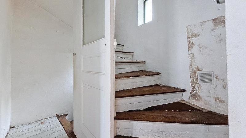 Appartement - 98 m² - 4 pièces