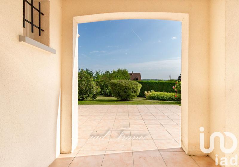 Maison - 246 m² - 9 pièces