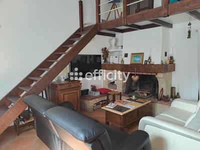 Maison - 200 m² - 5 pièces