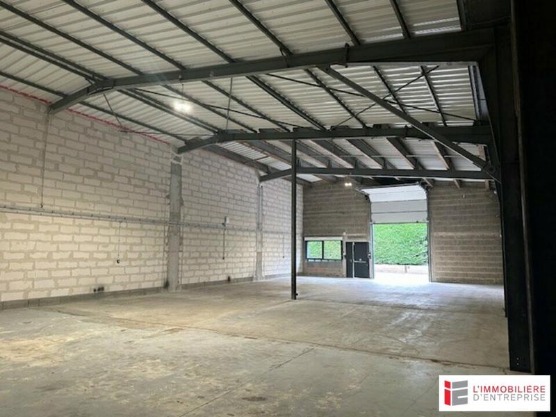 Local d'activité / Entrepôt - 255 m²
