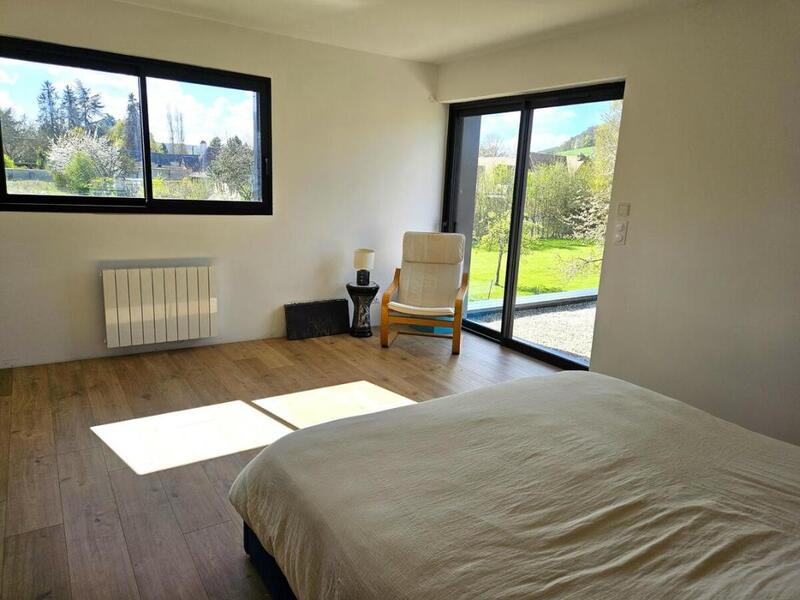 Maison - 291 m² - 12 pièces