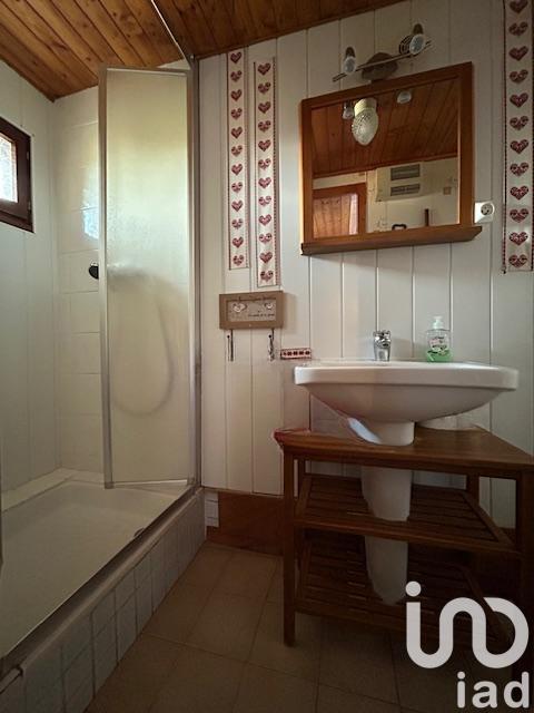 Maison - 166 m² - 9 pièces