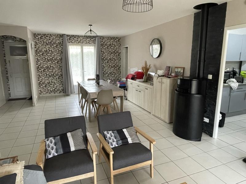 Maison - 106 m² - 5 pièces