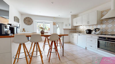 Maison de village - 180 m² - 7 pièces