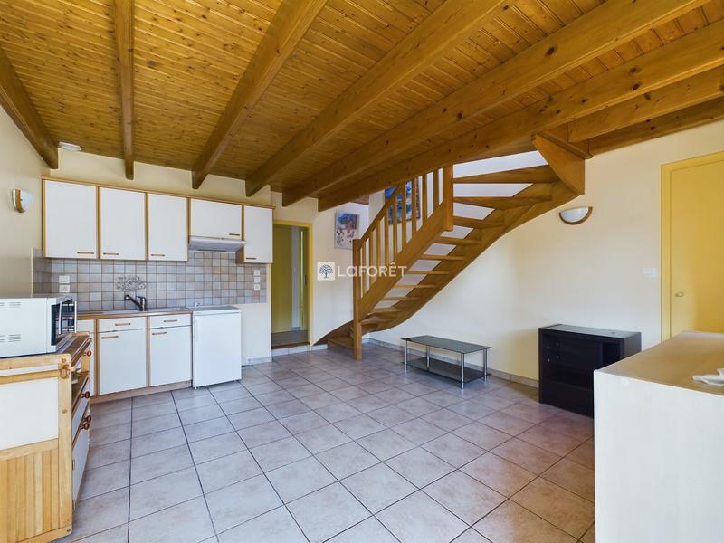 Maison - 90 m² - 6 pièces