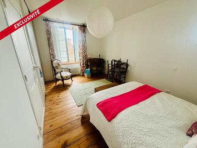 Maison en pierre - 140 m² - 7 pièces