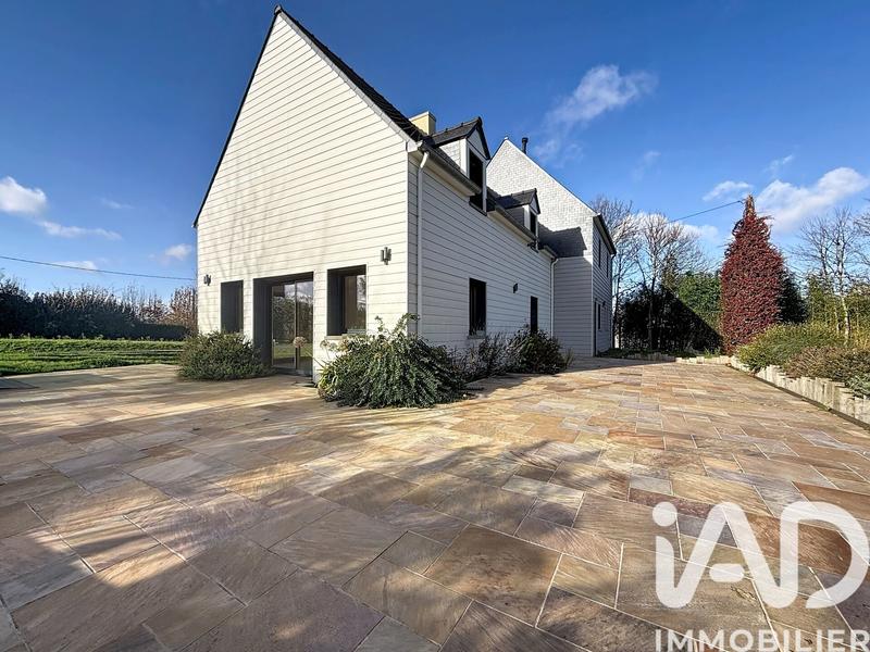 Maison - 174 m² - 6 pièces