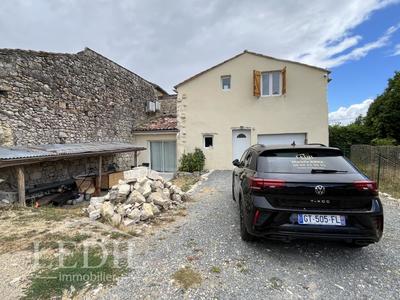 Maison - 164 m² - 4 pièces