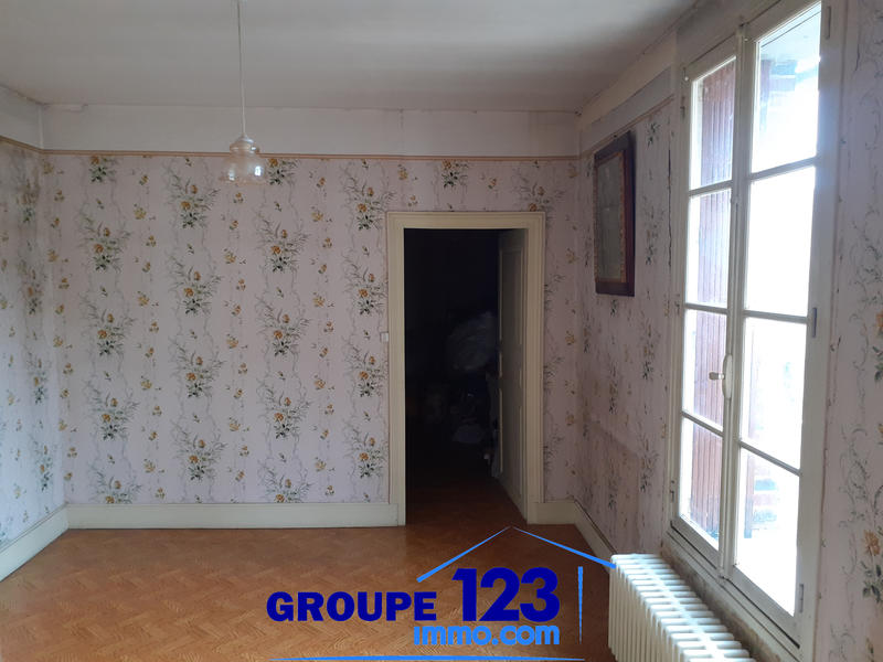 Maison - 152 m² - 8 pièces