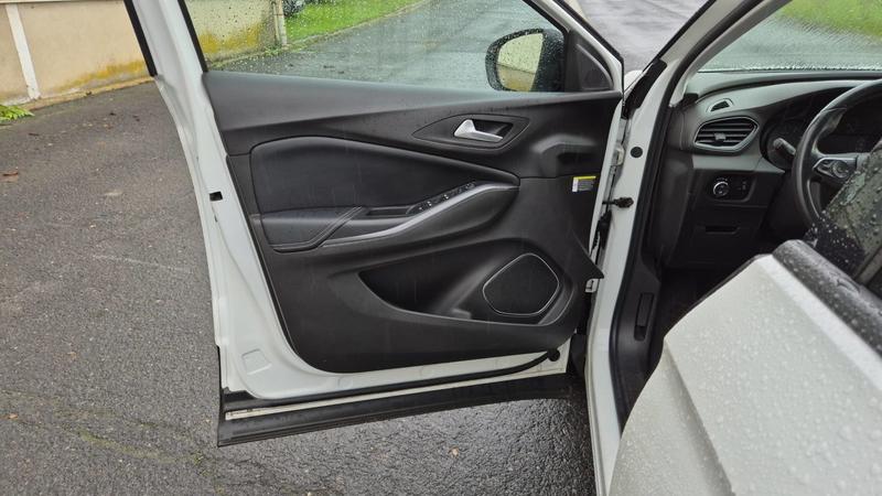 Opel Grandland X 1.2 Turbo 130 Eat8 Design Line - Automatique