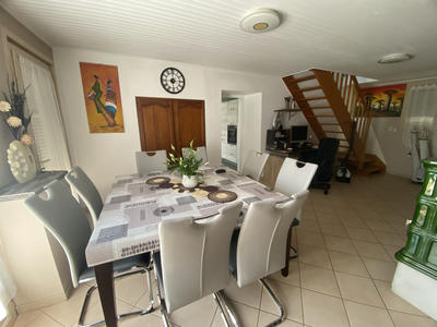Maison - 110 m² - 4 pièces
