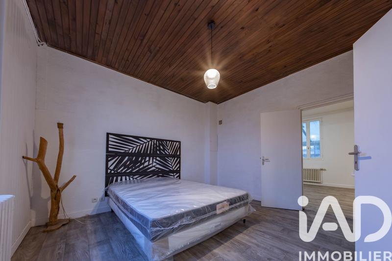 Maison - 150 m² - 9 pièces