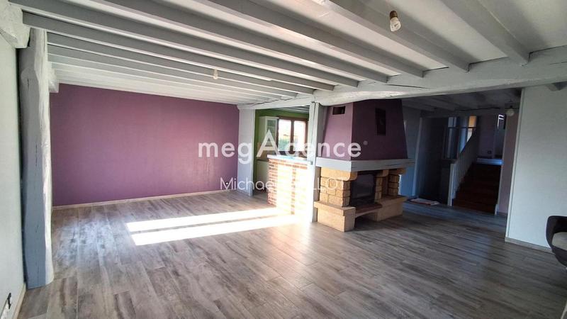 Maison traditionnelle - 104 m² - 4 pièces